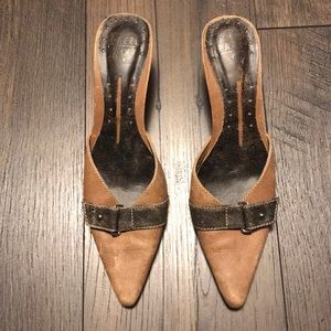 🇧🇷 Pazzo distressed pointed toe kitten heel mule